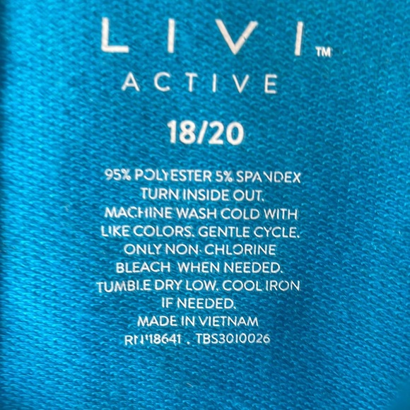 Livi turquoise blue with thumb hole on sleeve shirt - Picture 4 of 5